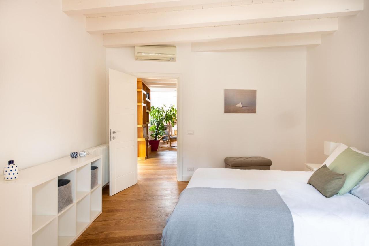 Vittorio Emanuele Apartment With Terrace By Wonderful Italy Palermo Exterior foto